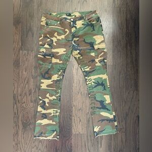 Fashion Nova Men's Camouflage Cargo Jeans